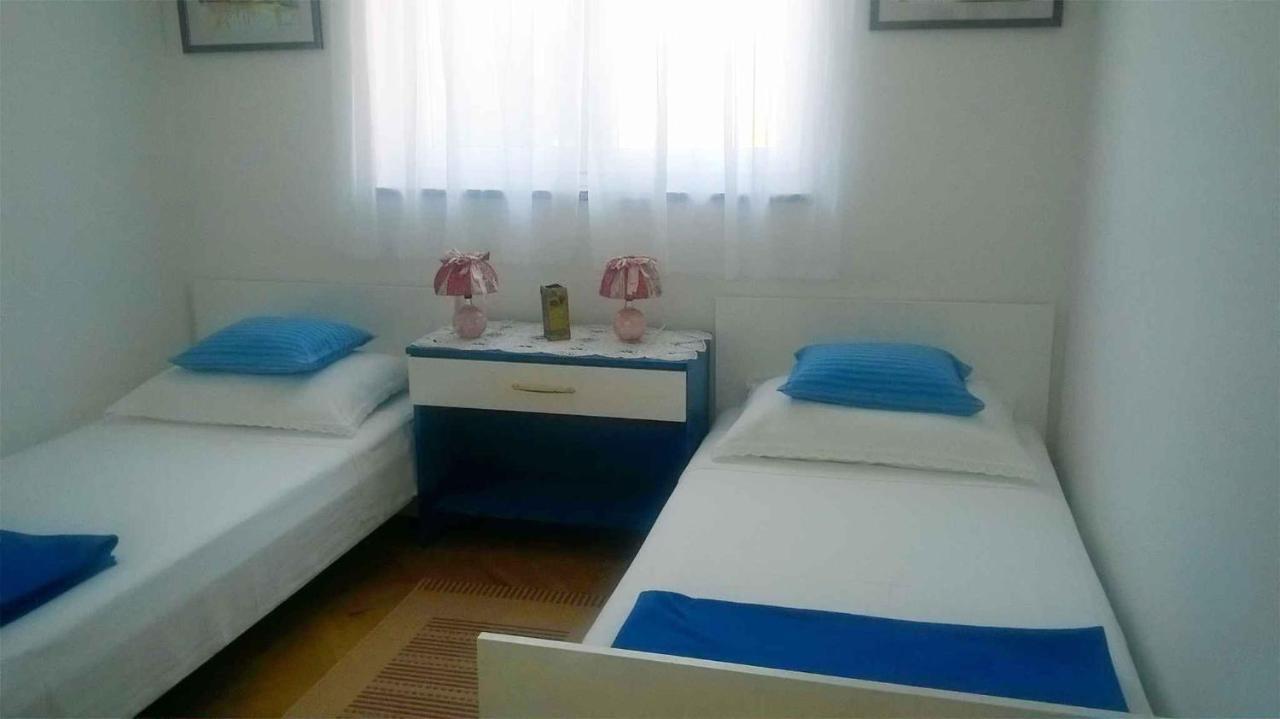 Two-Bedroom Apartment In Selce III Kültér fotó