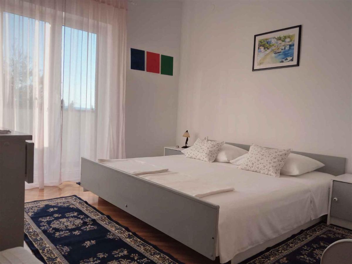 Two-Bedroom Apartment In Selce III Kültér fotó